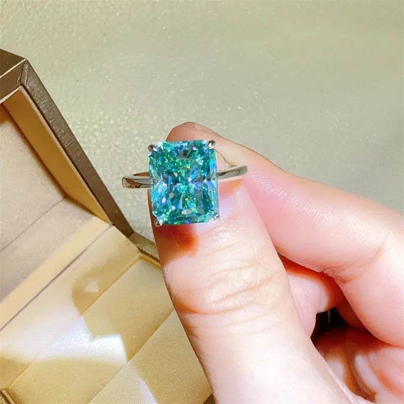 17b0c074-3671-4c28-b1f8-55099a1b2b0e-Max